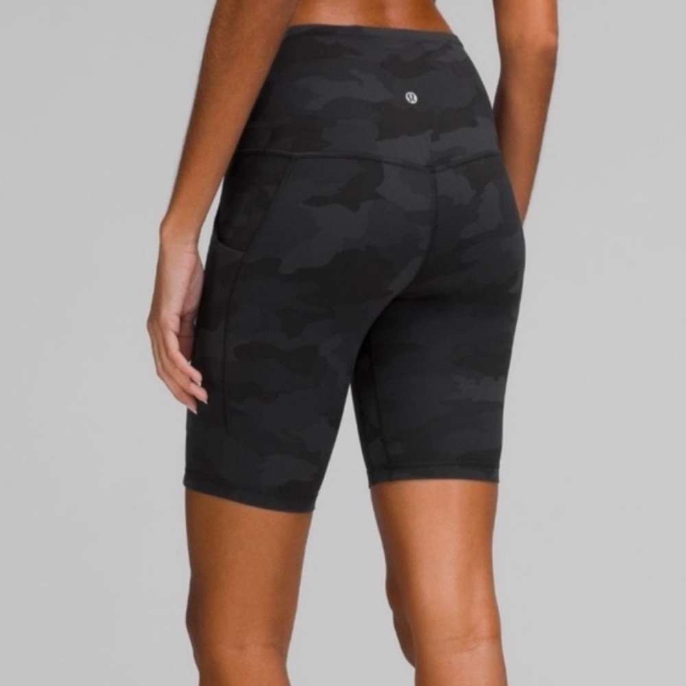 Lululemon Align Shorts Size 4 Black Gray Camo 10”